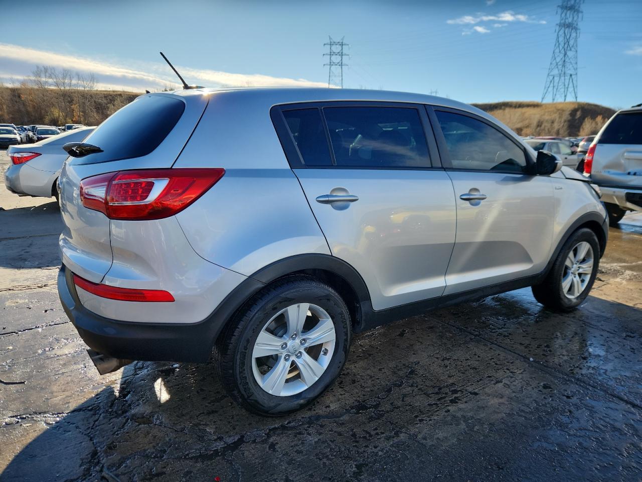 KIA SPORTAGE LX