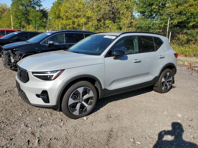 Global Auto Auctions: 2024 VOLVO XC40 PLUS
