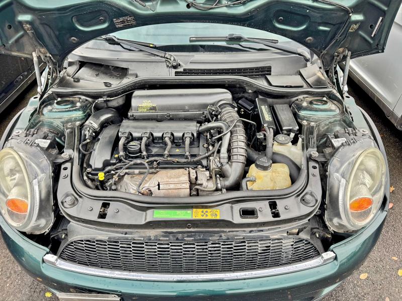 2009 MINI COOPER S C #3305289305