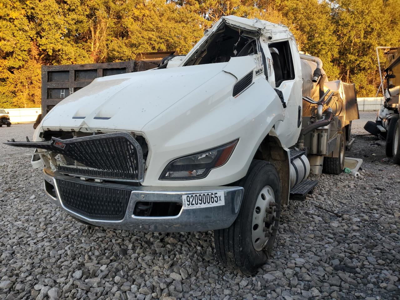 Lot #3296412647 2024 INTERNATIONAL MV607