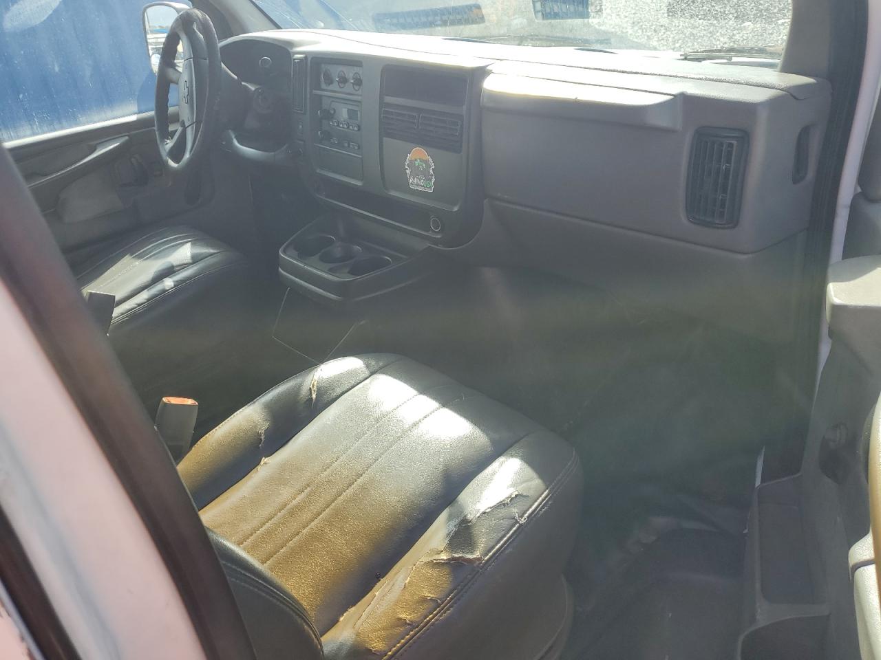 Lot #3305422466 2003 CHEVROLET EXPRESS G1