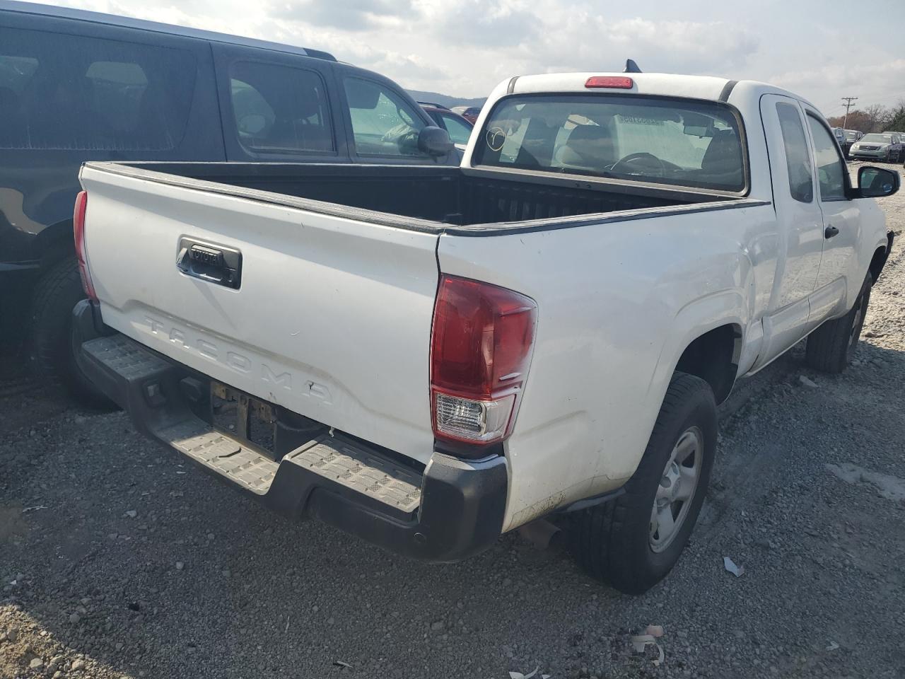 TOYOTA TACOMA ACCESS CAB