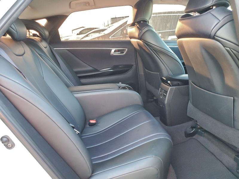 2018 TOYOTA MIRAI #3301771357