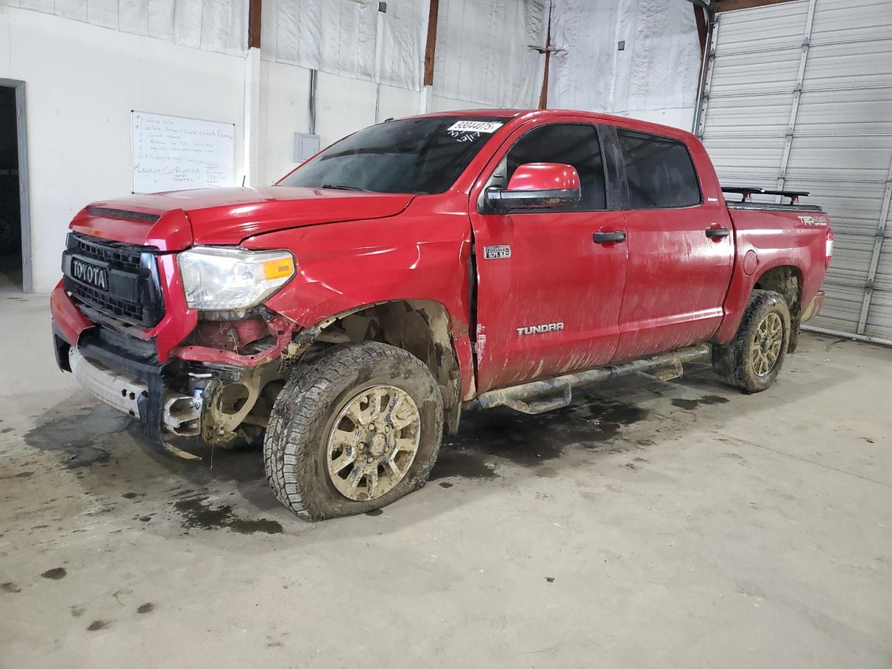 Lot #3302859942 2015 TOYOTA TUNDRA CRE