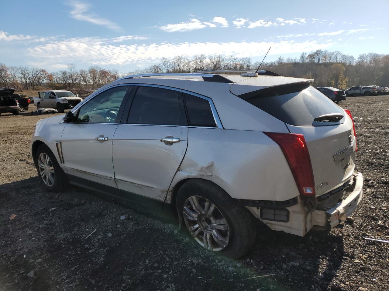 CADILLAC SRX LUXURY COLLECTION