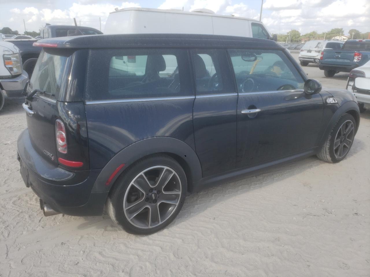 MINI COOPER S CLUBMAN