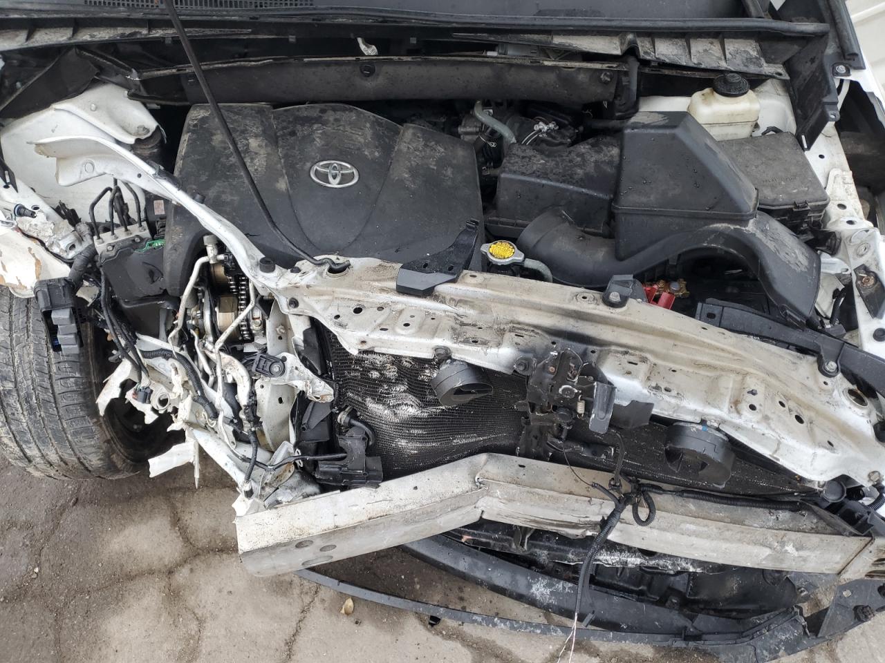 TOYOTA HIGHLANDER LIMITED