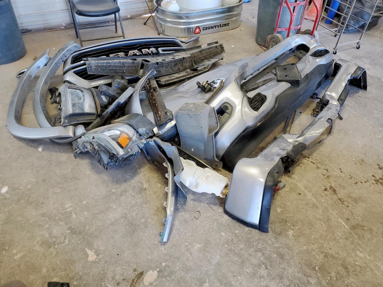 Lot #3317084982 2019 RAM 1500 LARAM