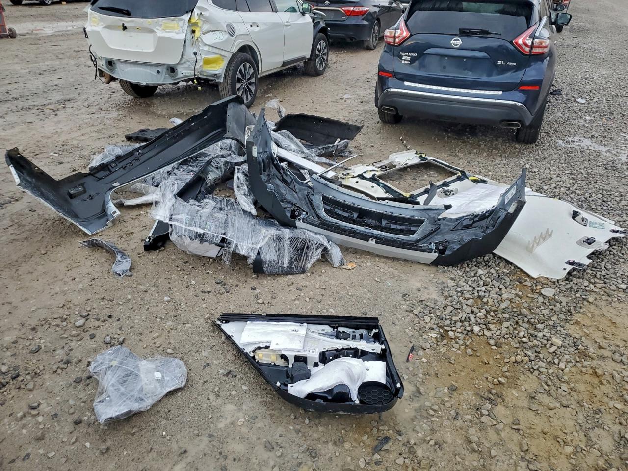 SUBARU OUTBACK LIMITED