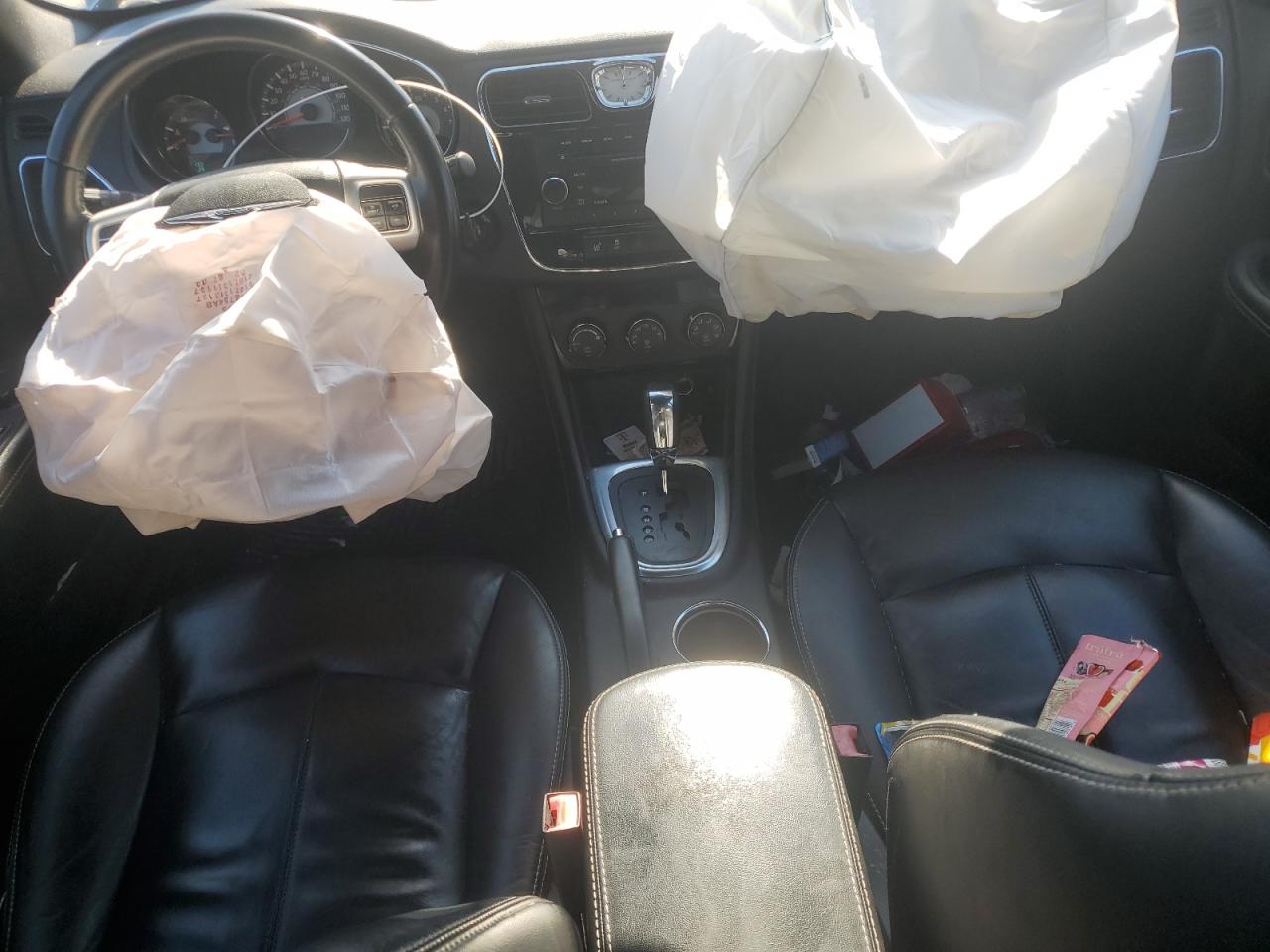 CHRYSLER 200 LIMITED