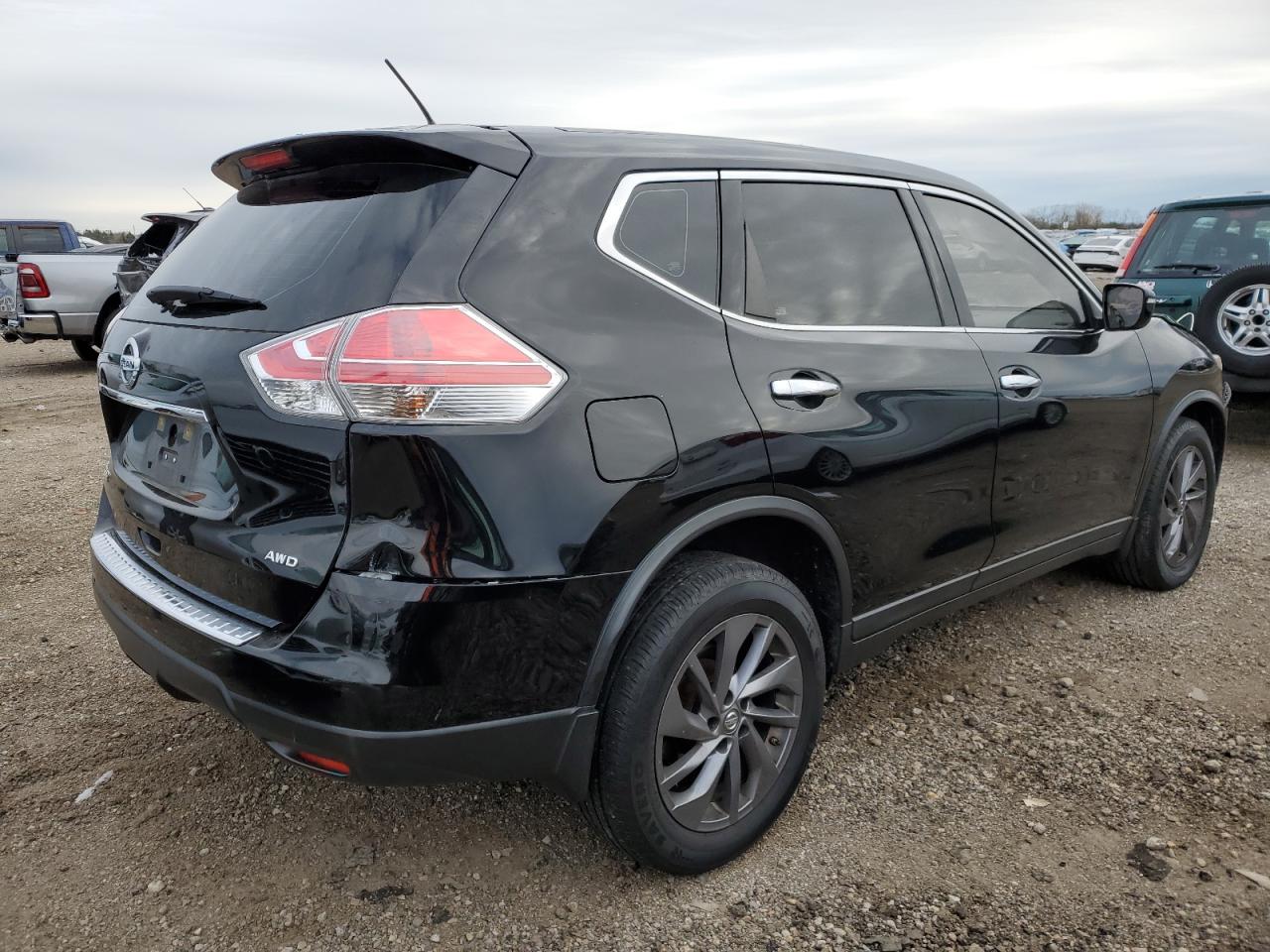 NISSAN ROGUE S
