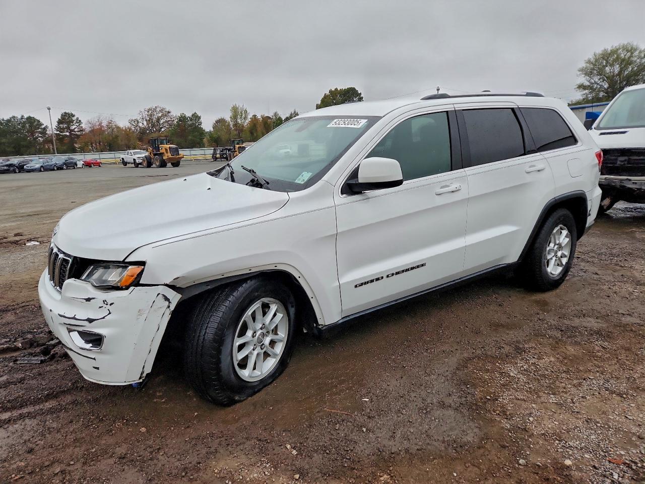 JEEP GRAND CHEROKEE LAREDO