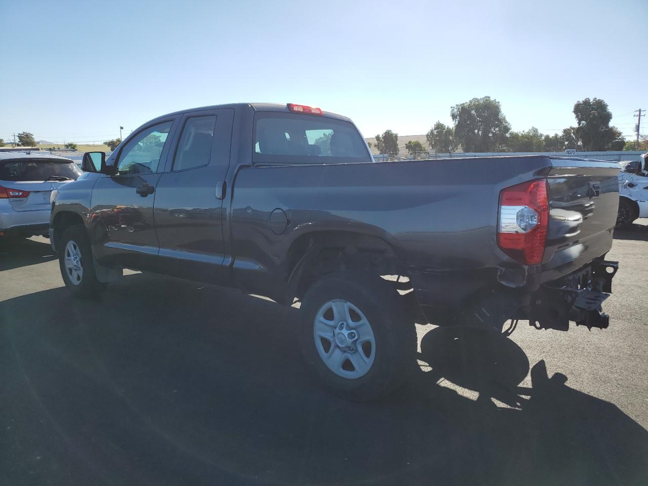 TOYOTA TUNDRA DOUBLE CAB SR