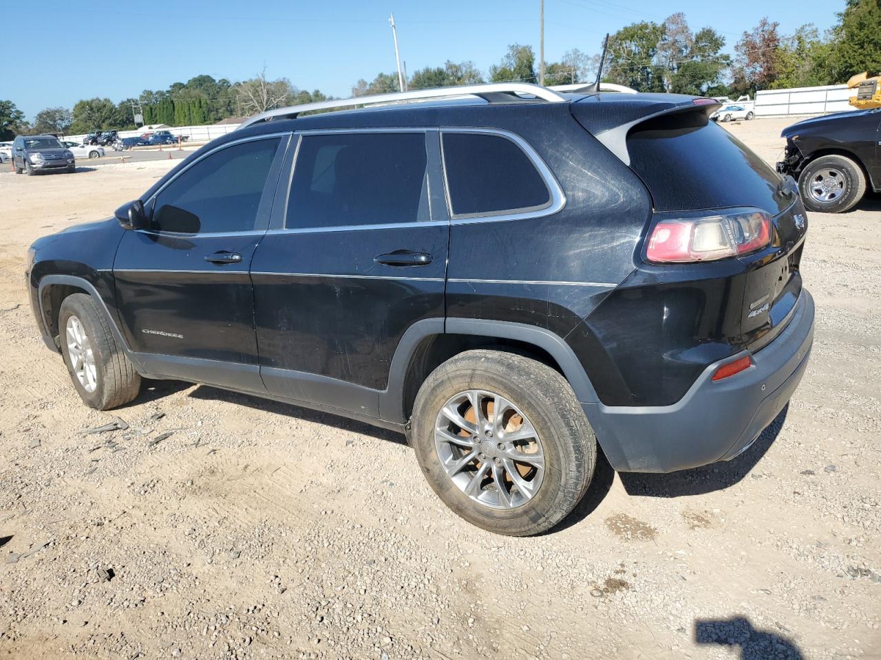 JEEP GRAND CHEROKEE LATITUDE PLUS