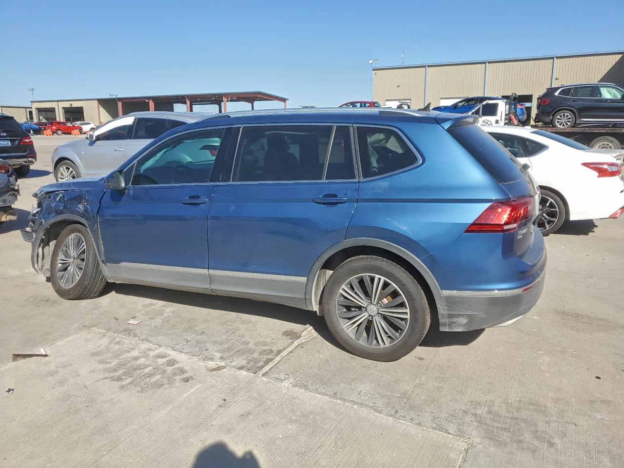 VOLKSWAGEN TIGUAN SE