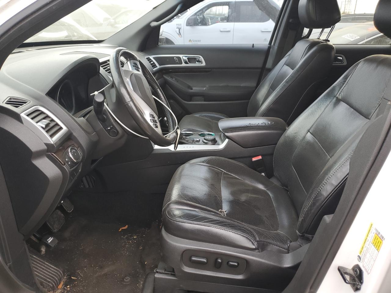 FORD EXPLORER LIMITED