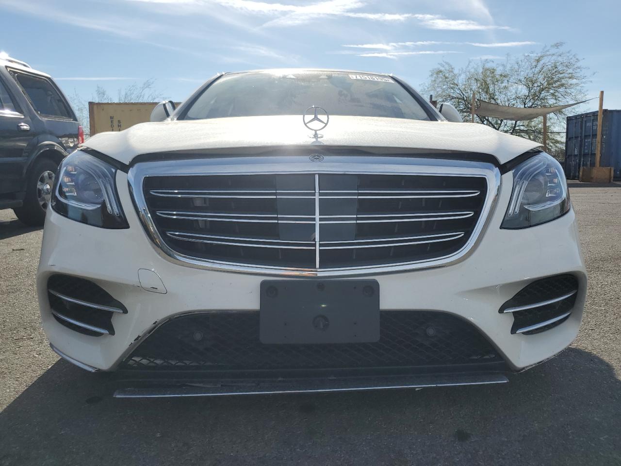 MERCEDES-BENZ S-CLASS 560