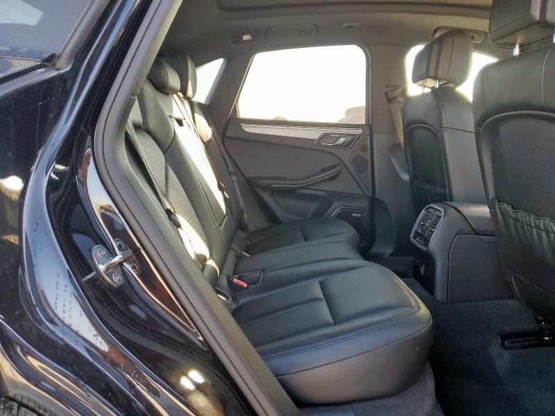 2018 PORSCHE MACAN #3290425781