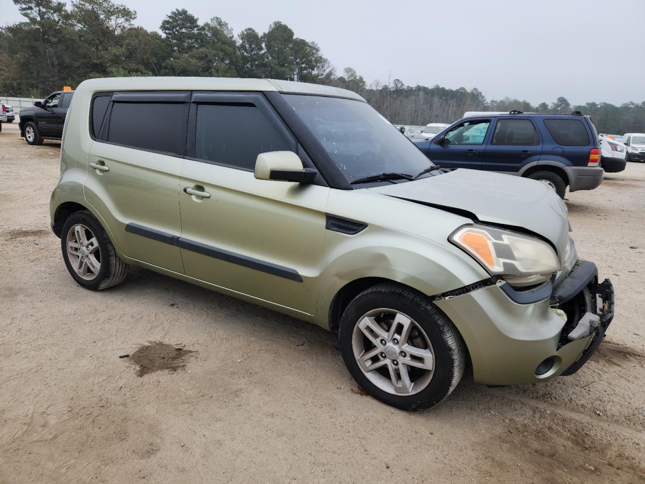 KIA SOUL +