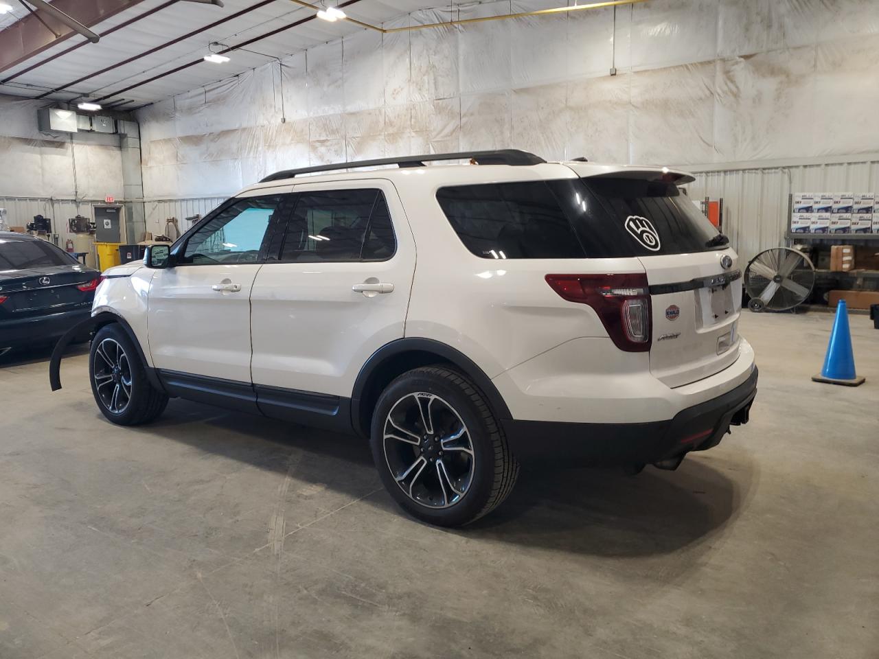 FORD EXPLORER SPORT