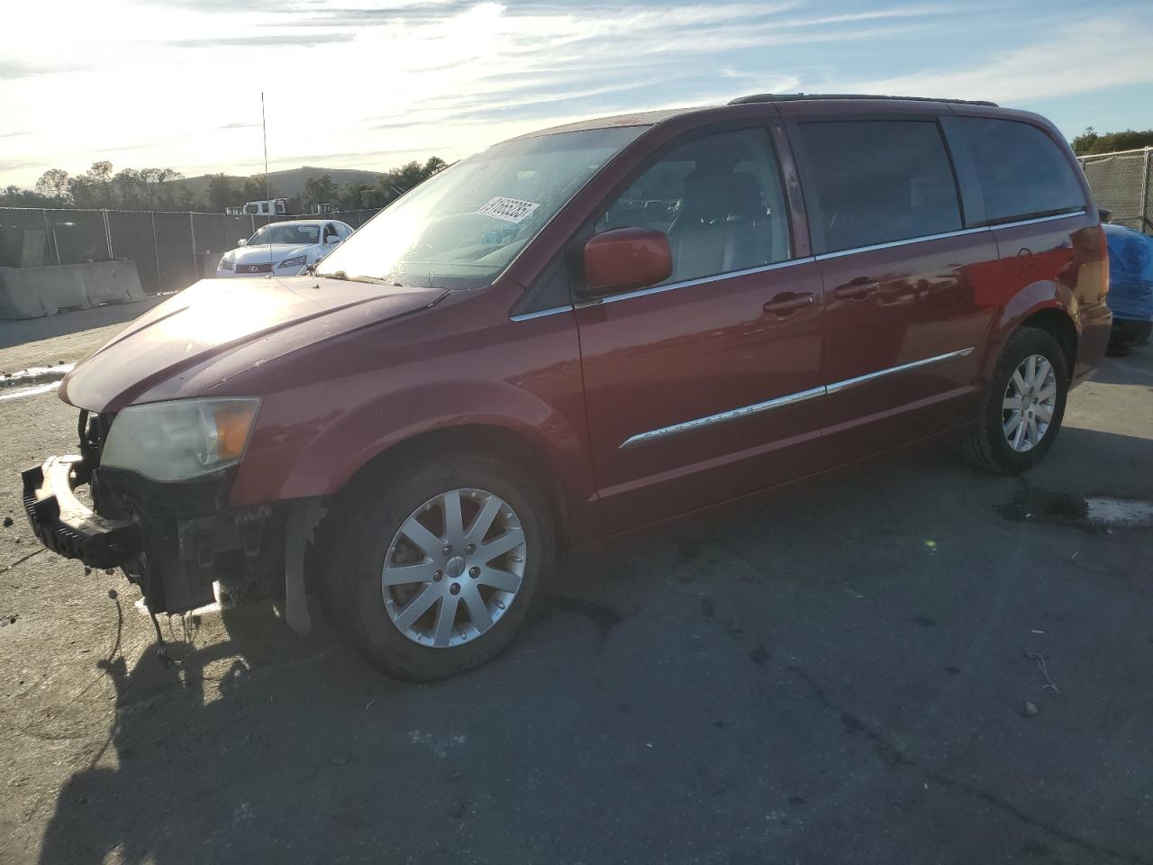 CHRYSLER TOWN & COUNTRY TOURING