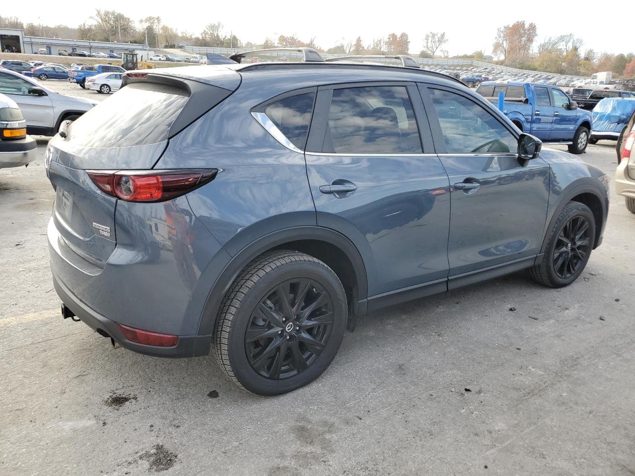 MAZDA CX-5 CARBON EDITION