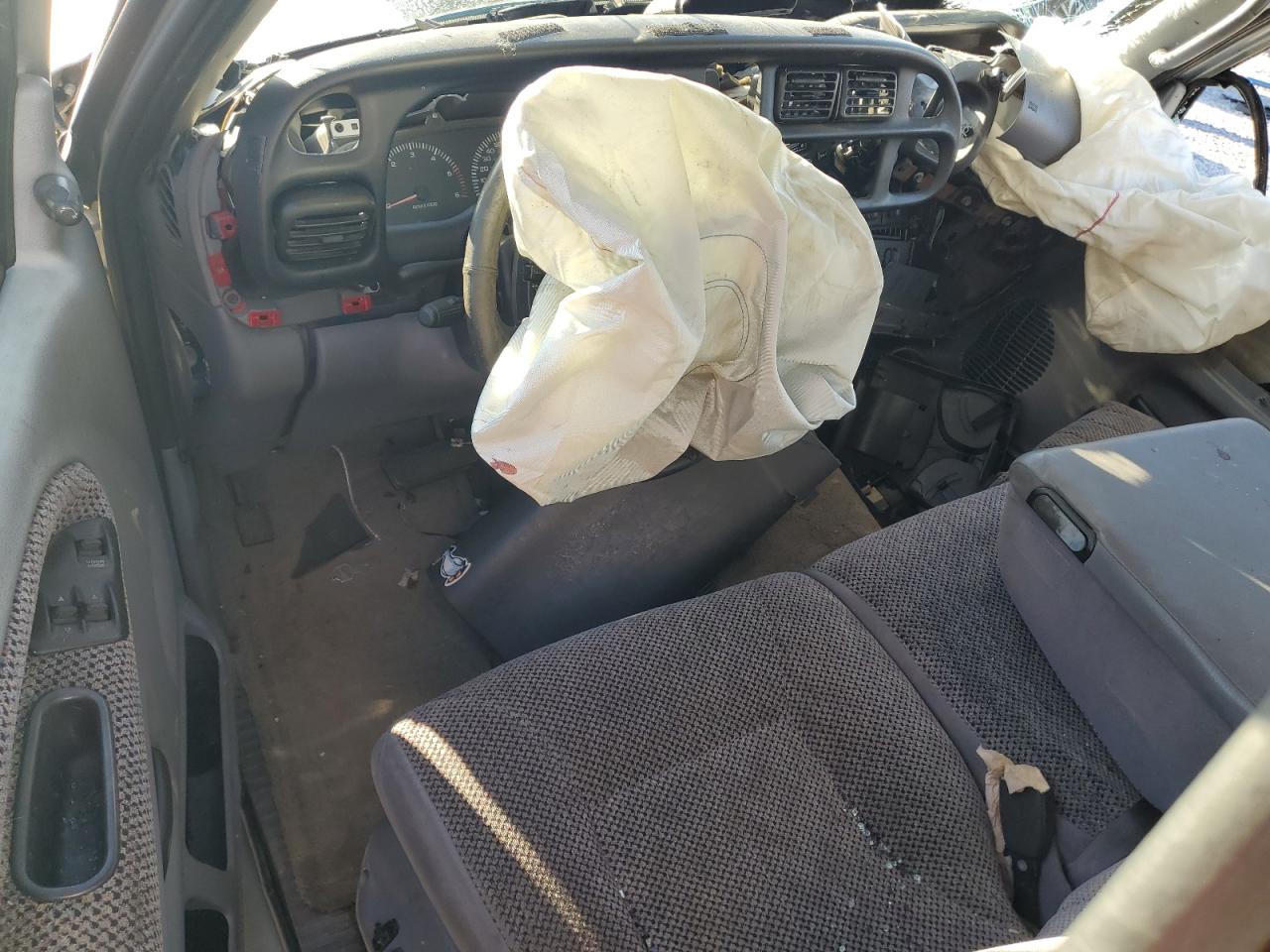 Lot #3291409200 1998 DODGE RAM 1500