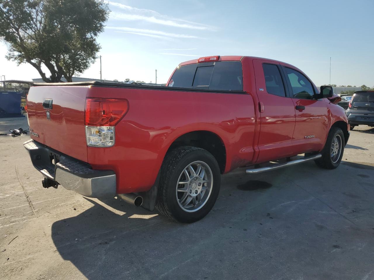 TOYOTA TUNDRA DOUBLE CAB SR5