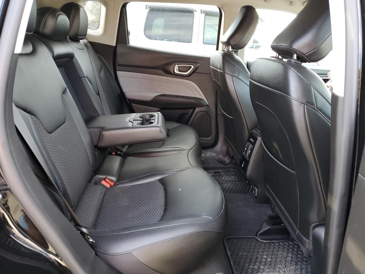 JEEP COMPASS LATITUDE