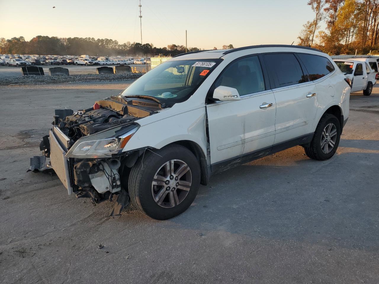 CHEVROLET TRAVERSE LT