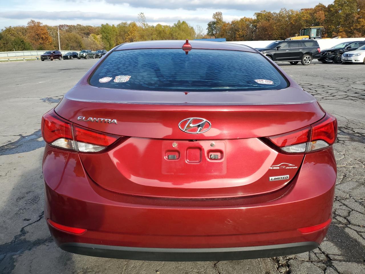 HYUNDAI ELANTRA SE