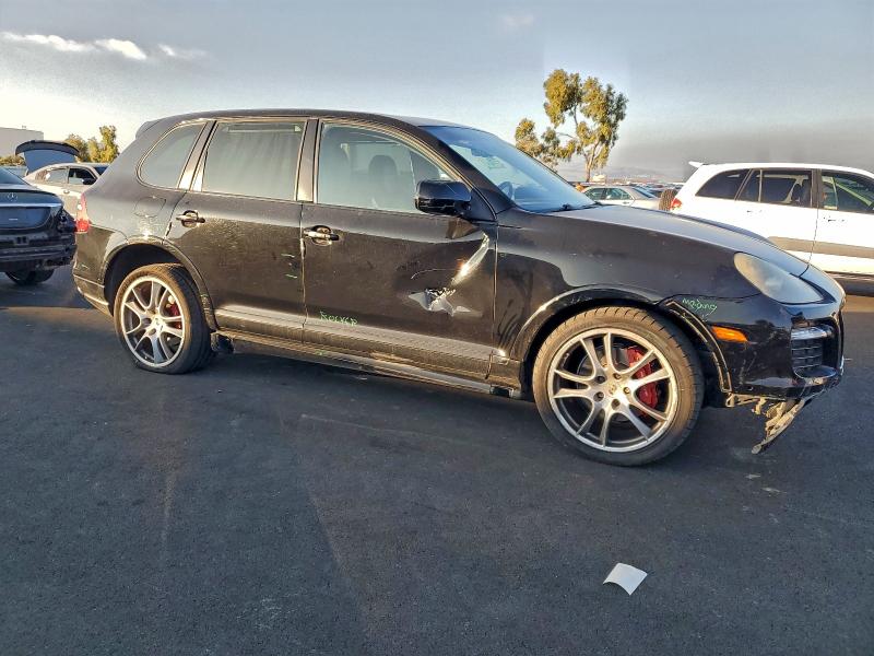 2010 PORSCHE CAYENNE GT #3303924740