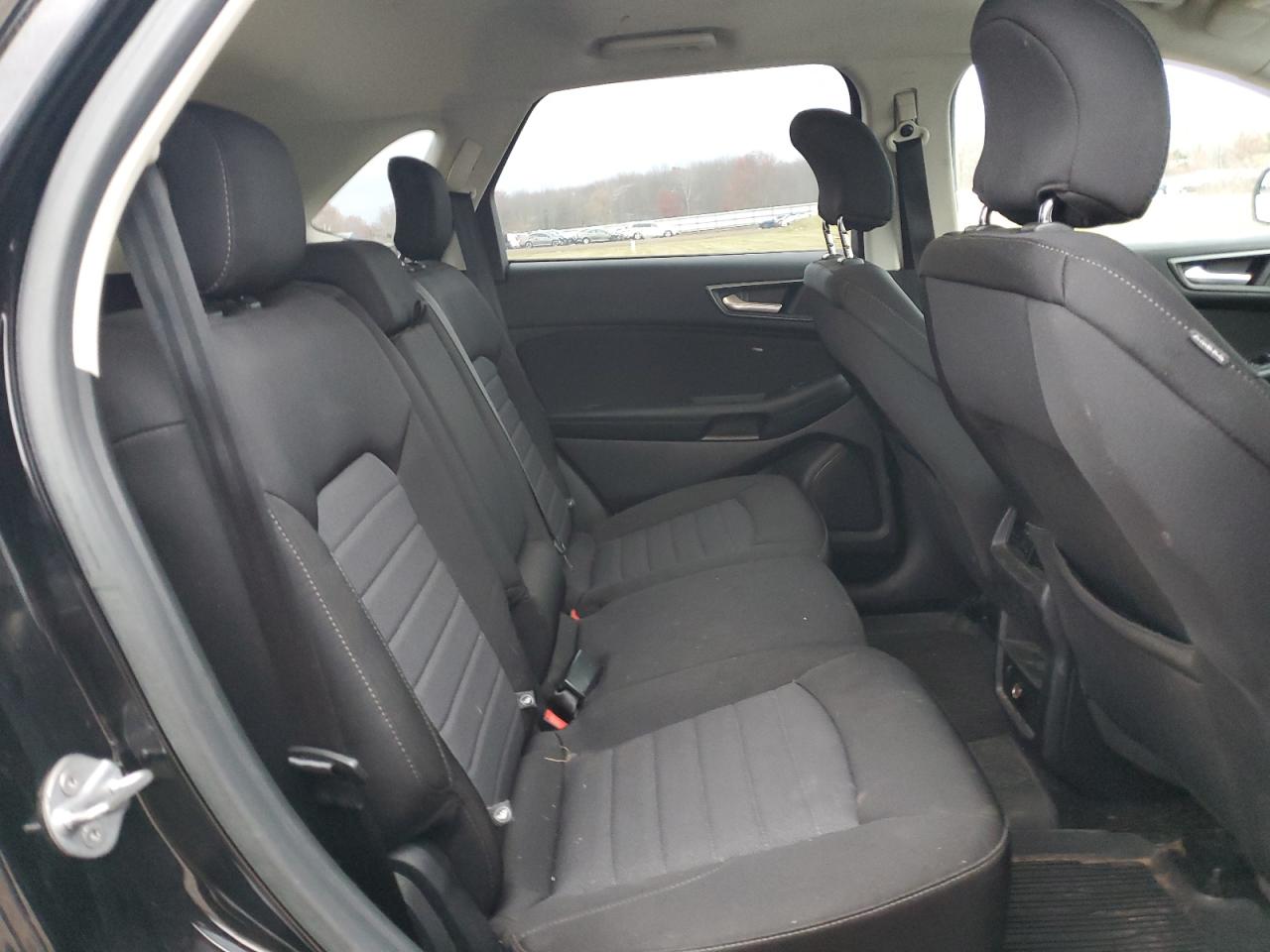 FORD EDGE SE