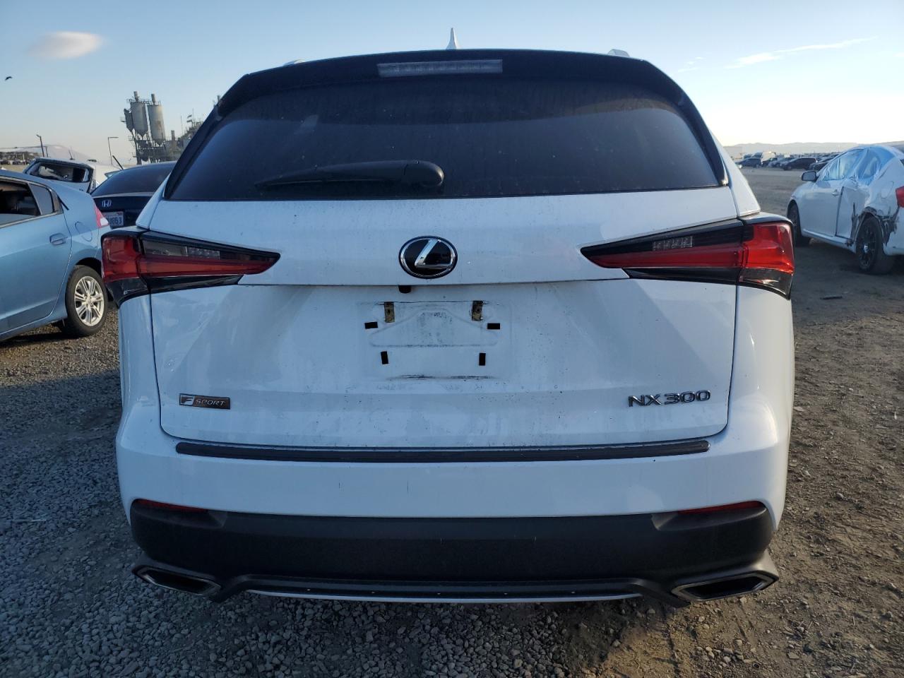 LEXUS NX 300 BASE