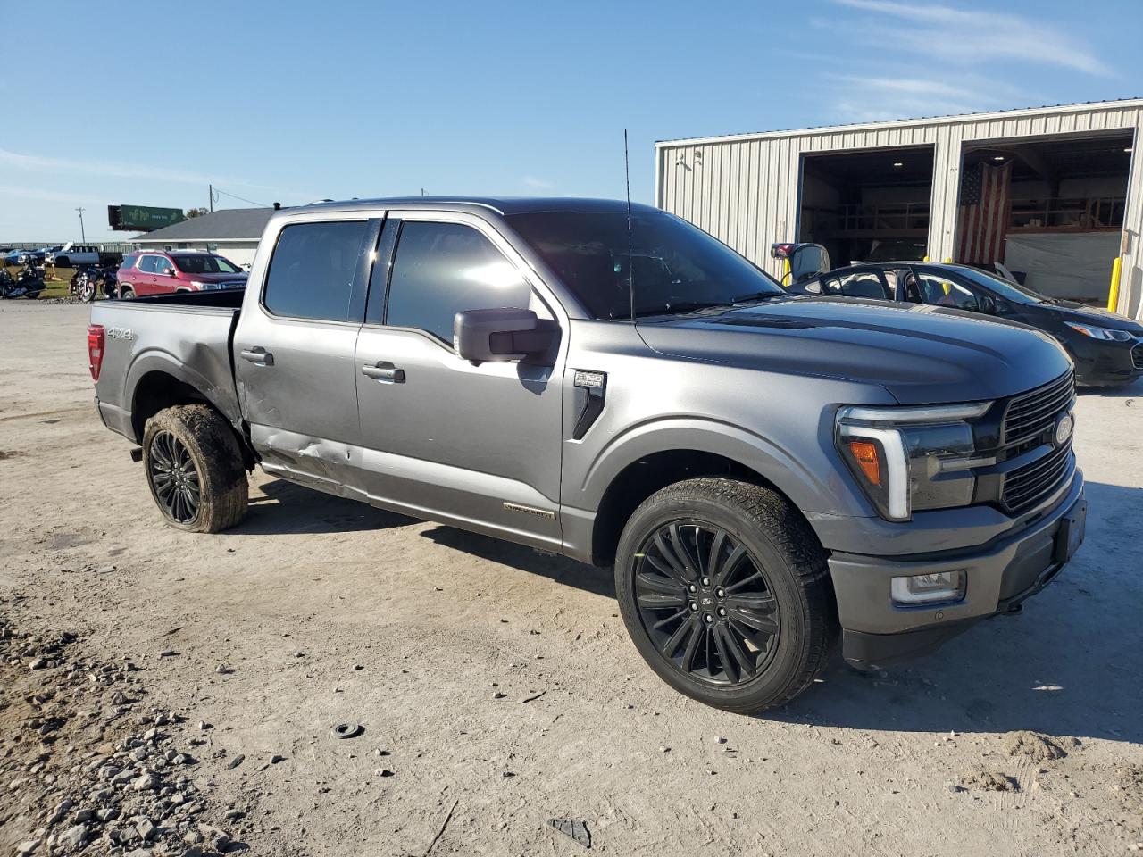 FORD F-150 PLATINUM