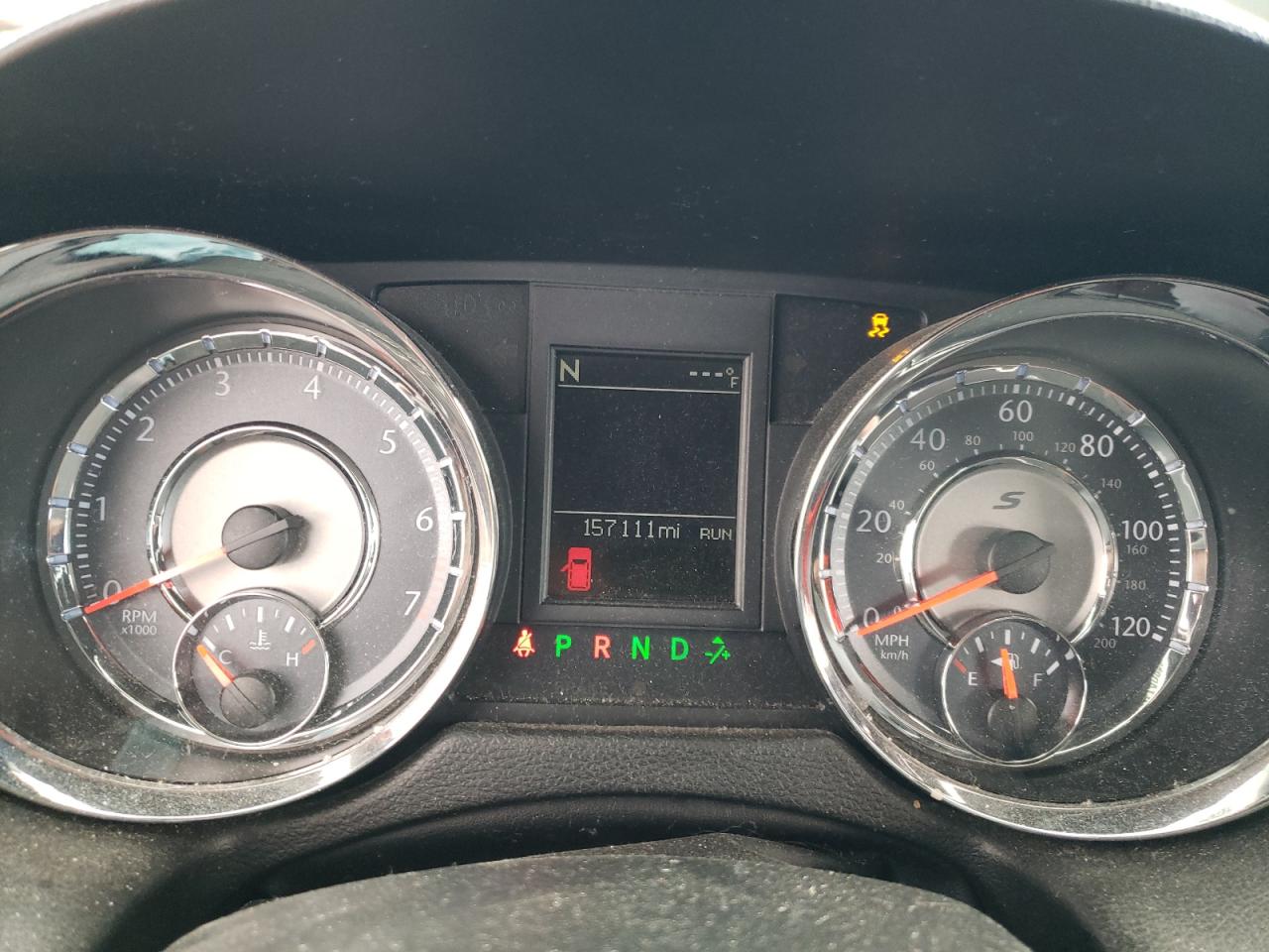 CHRYSLER TOWN & COUNTRY S