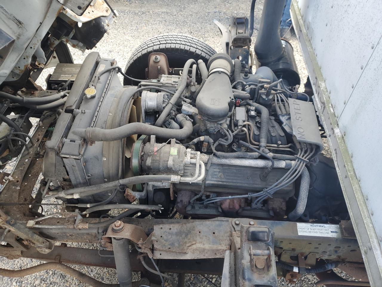 Lot #3297909784 2001 GMC W3500 W350