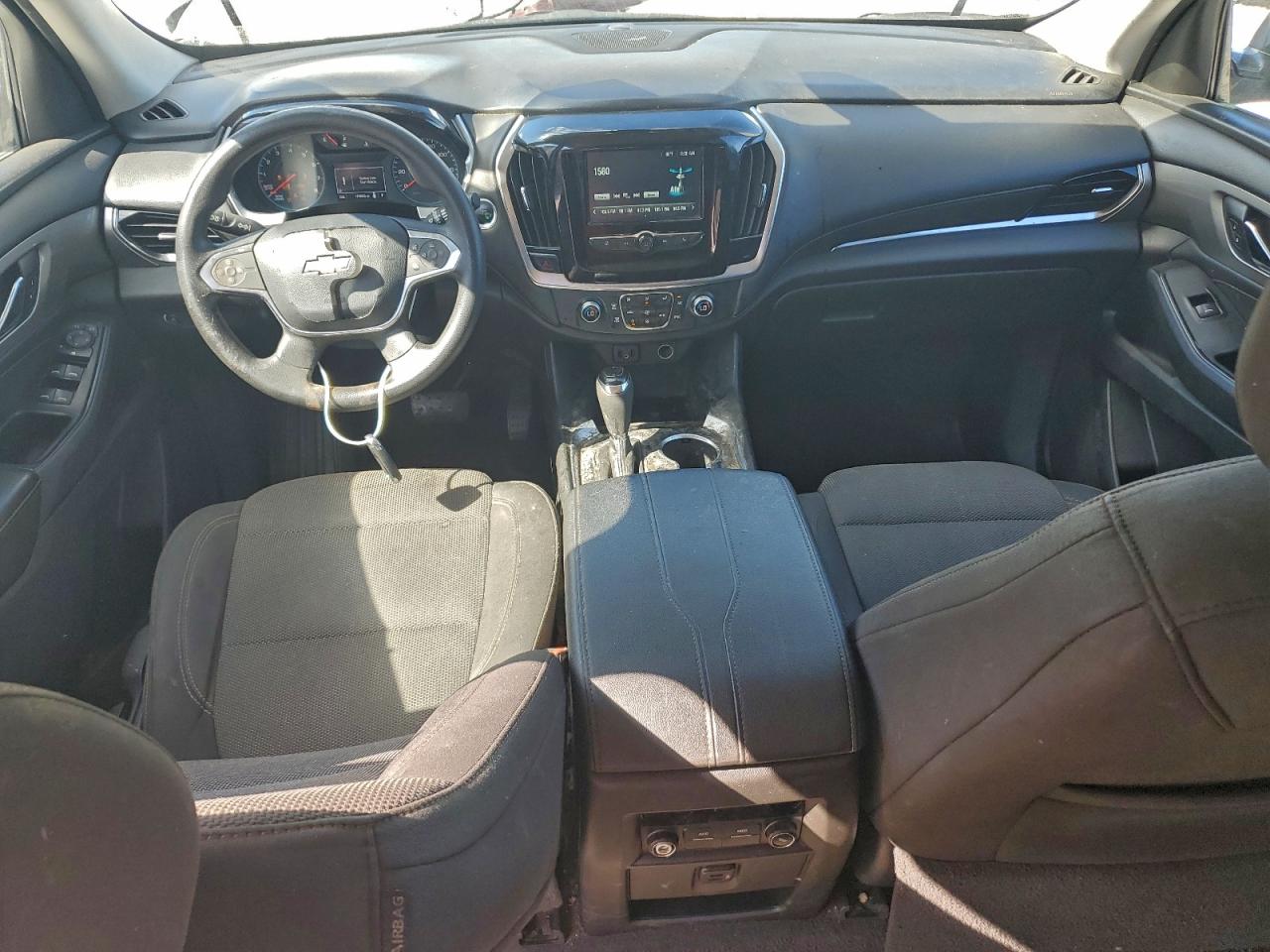 CHEVROLET TRAVERSE LS