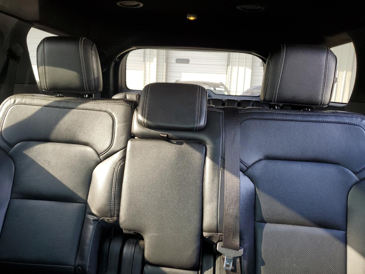 FORD EXPLORER LIMITED