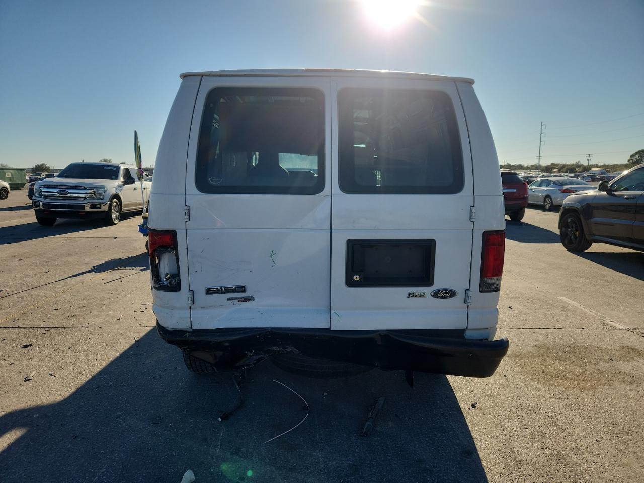 FORD ECONOLINE E150 VAN