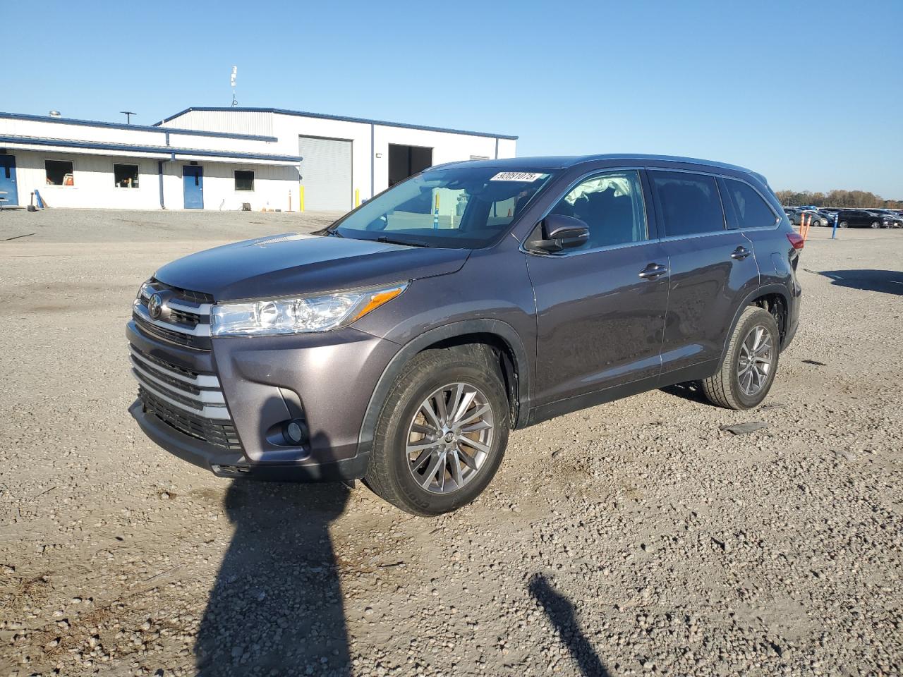 TOYOTA HIGHLANDER SE