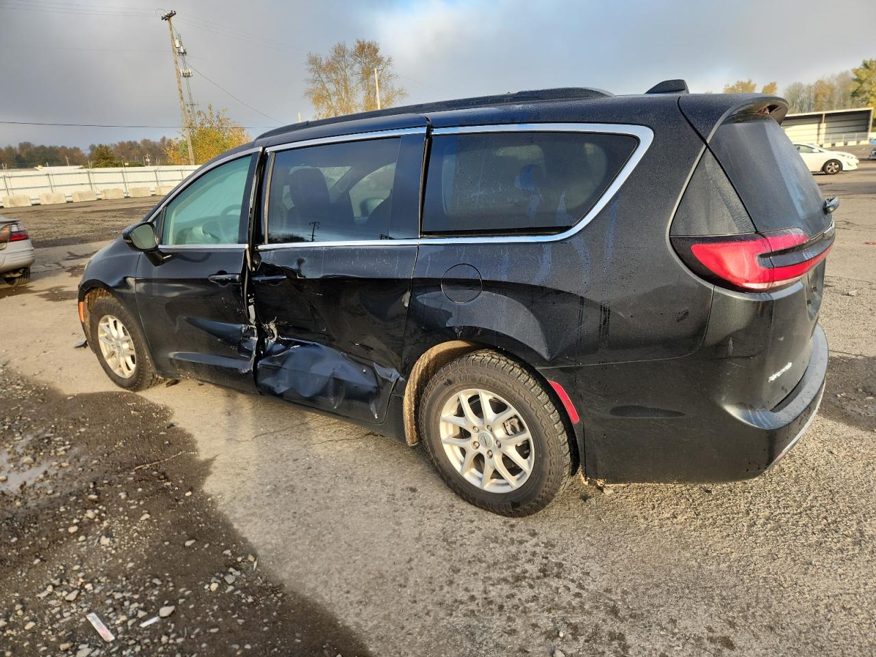 CHRYSLER PACIFICA TOURING L