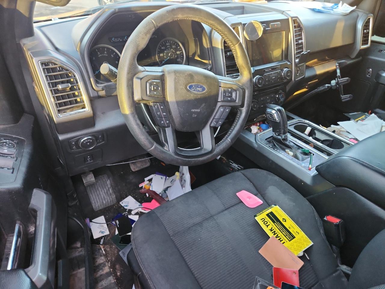 FORD F-150 SUPERCREW