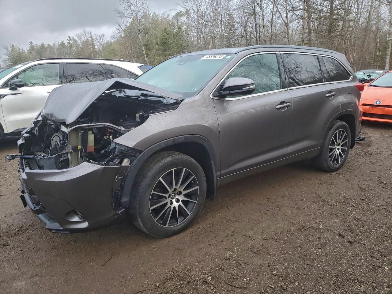 TOYOTA HIGHLANDER SE