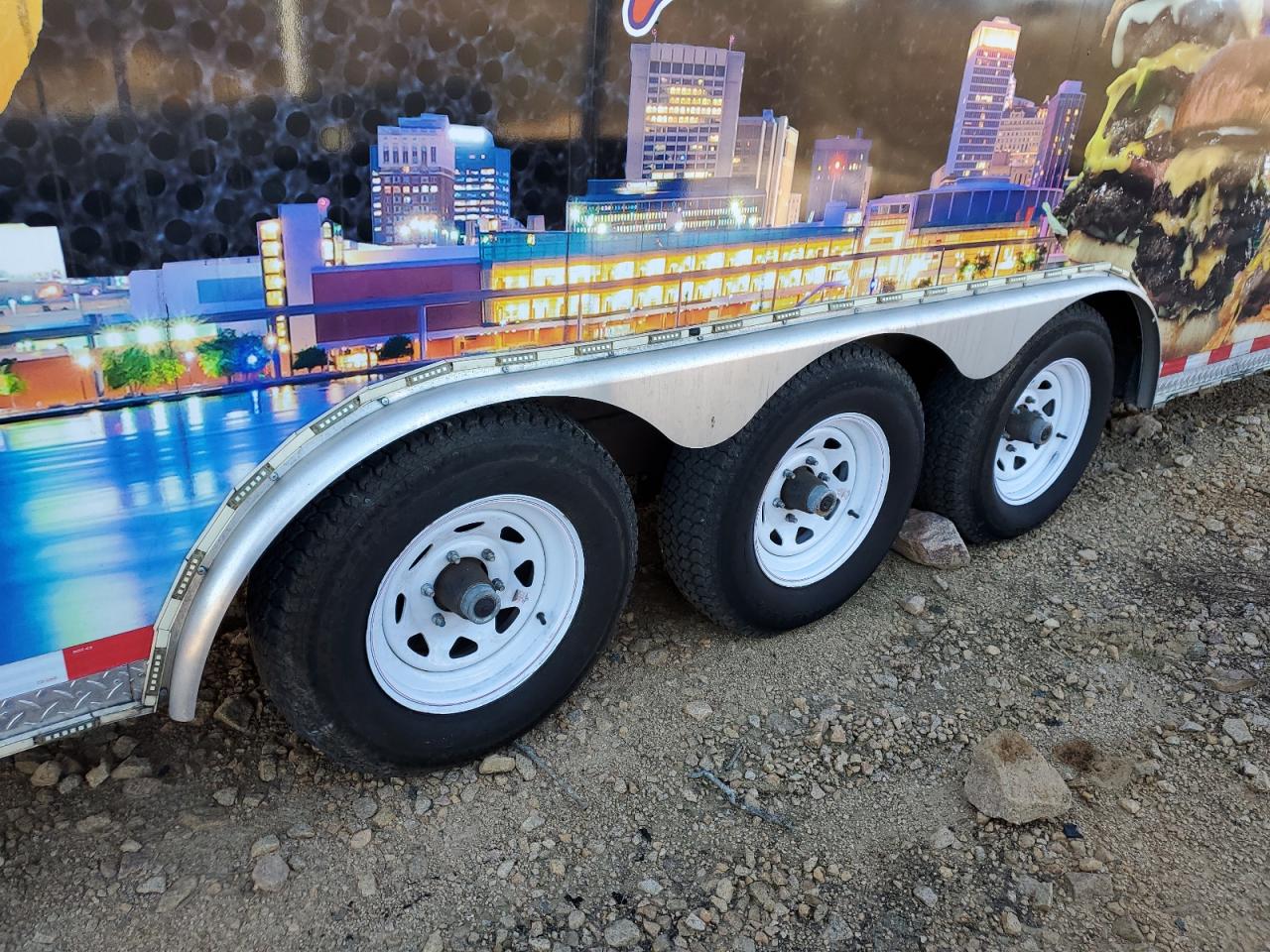 Lot #3287457999 2023 UFTMOBILE CONCESSION