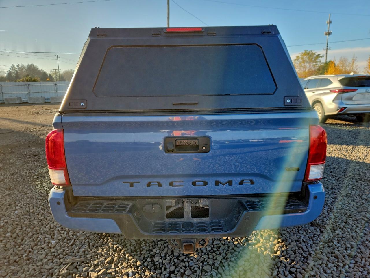 TOYOTA TACOMA DOUBLE CAB