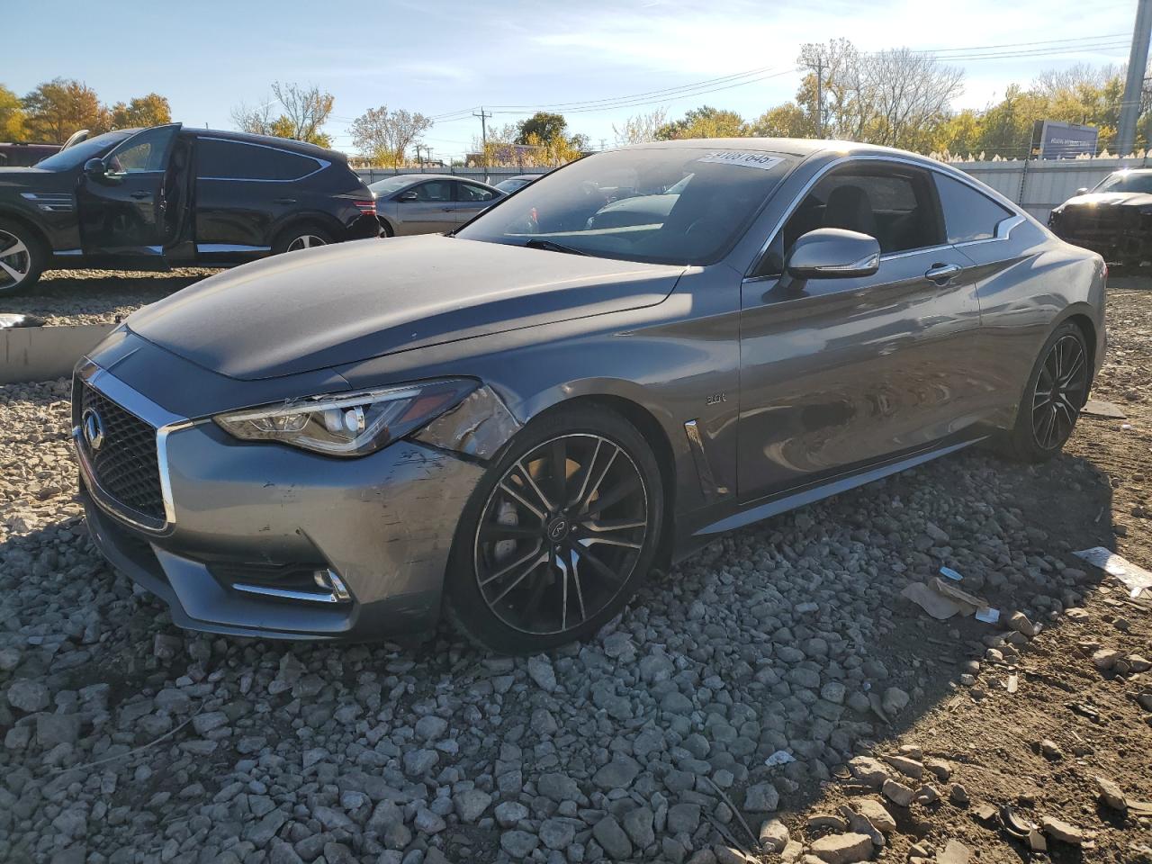 INFINITI Q60 LUXE 300