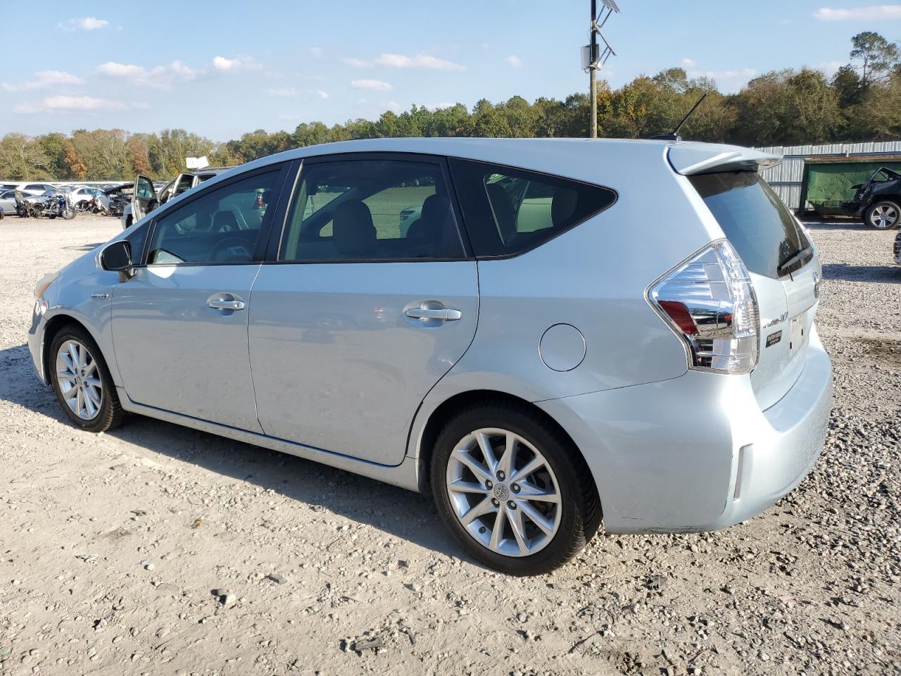 TOYOTA PRIUS V