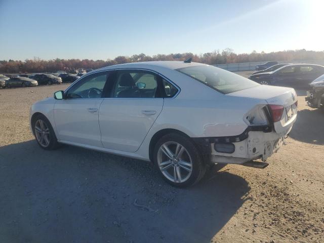 2015 VOLKSWAGEN PASSAT SE - 1VWBV7A38FC031531