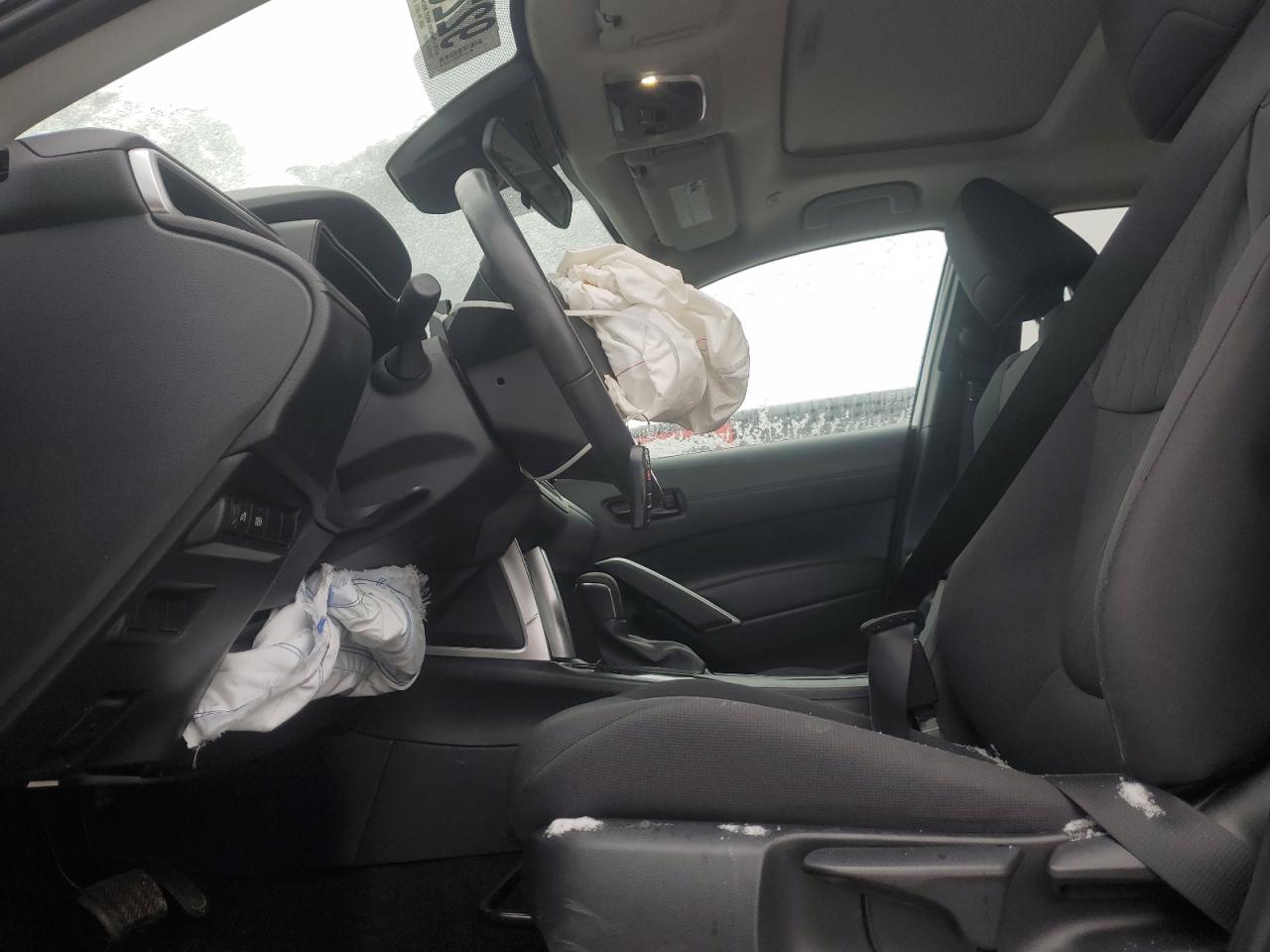 TOYOTA COROLLA CROSS LE